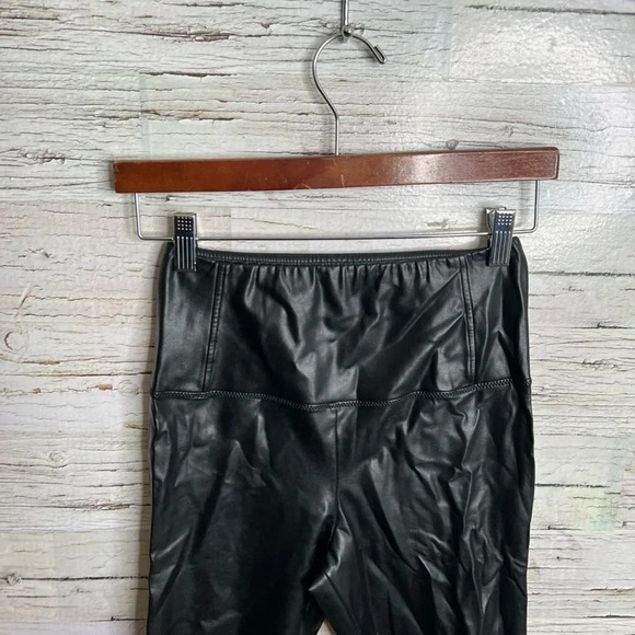 Wilfred Free Daria Pant High-waisted Vegan-leather leggings black small - Picture 4 of 10